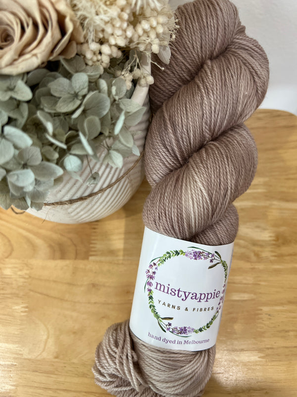 Almond - 4 Ply Superwash Sock