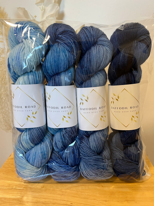 4 Colour Fade Sets (8ply) - 'Butterfly Pea Tea'