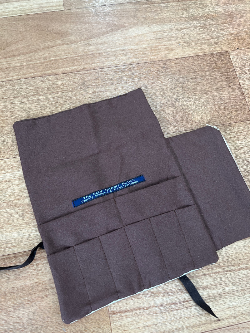 Crochet Hook Case (6 Slots) by The Blue Rabbit House