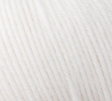 Simply White 201 - Alpaca Soft DK