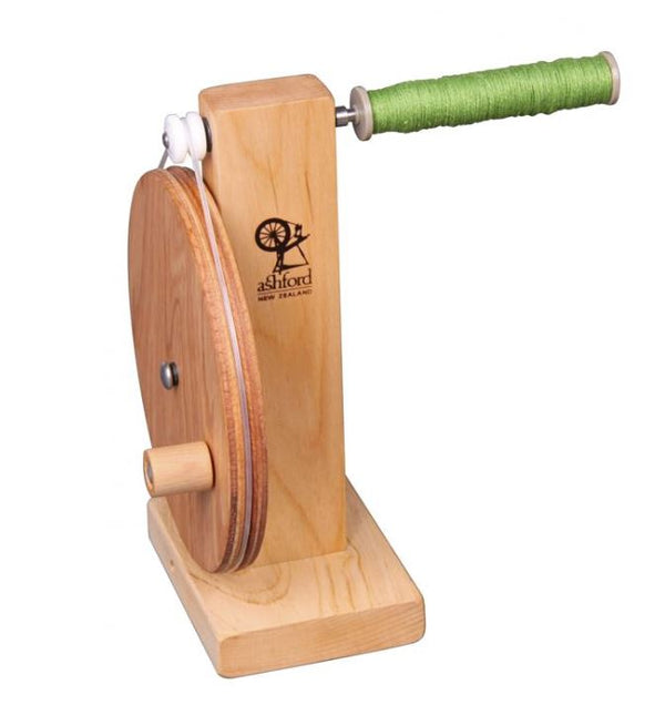 Boat Shuttle Bobbin Winder - Wooden (incl. 1 bobbin) (BSBWW)