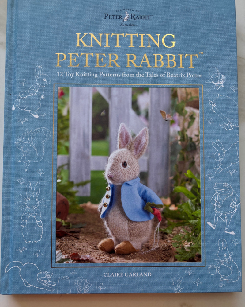 Knitting Peter Rabbit