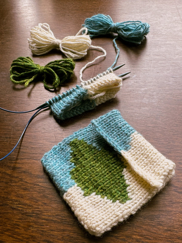 Colour Carousel: Intarsia in the Round - 27th May - Virtual Workshop