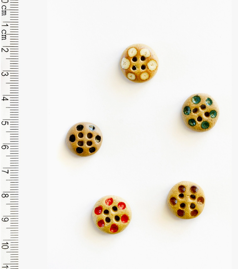5 x Various Colour Dot Buttons
