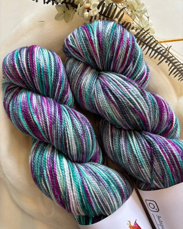 Blackberry Picking Shimmer - 4 ply The House Blend