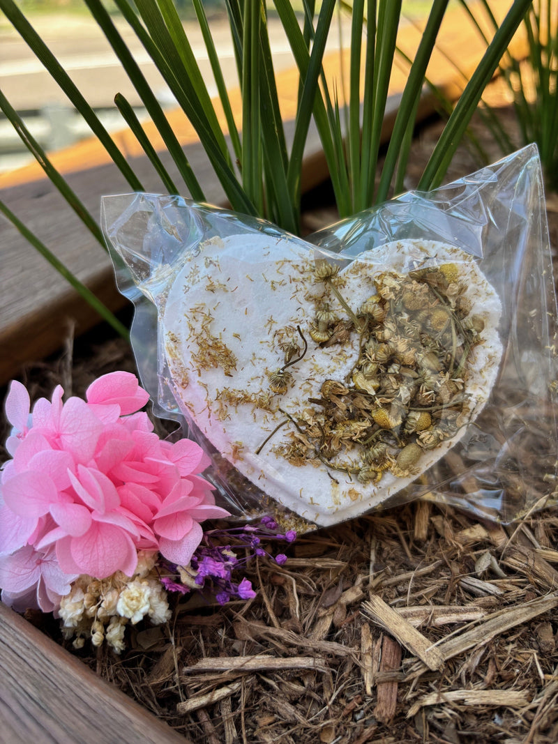 Chamomile Bath Bomb