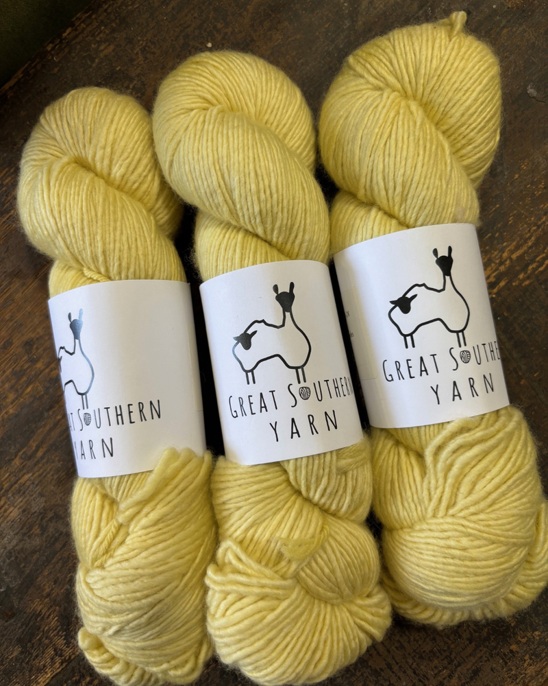 Davida Allen - 8ply Single Spun Merino