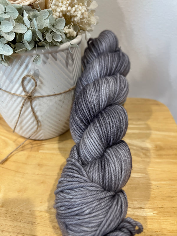Mouse Grey - 8ply