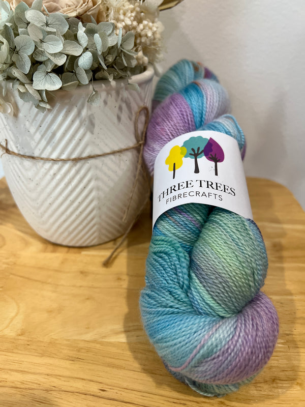 Delight - 2ply Moirai