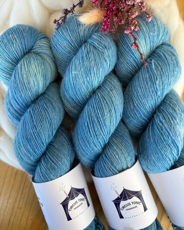 Isola Bella - Solstice Singles Fingering