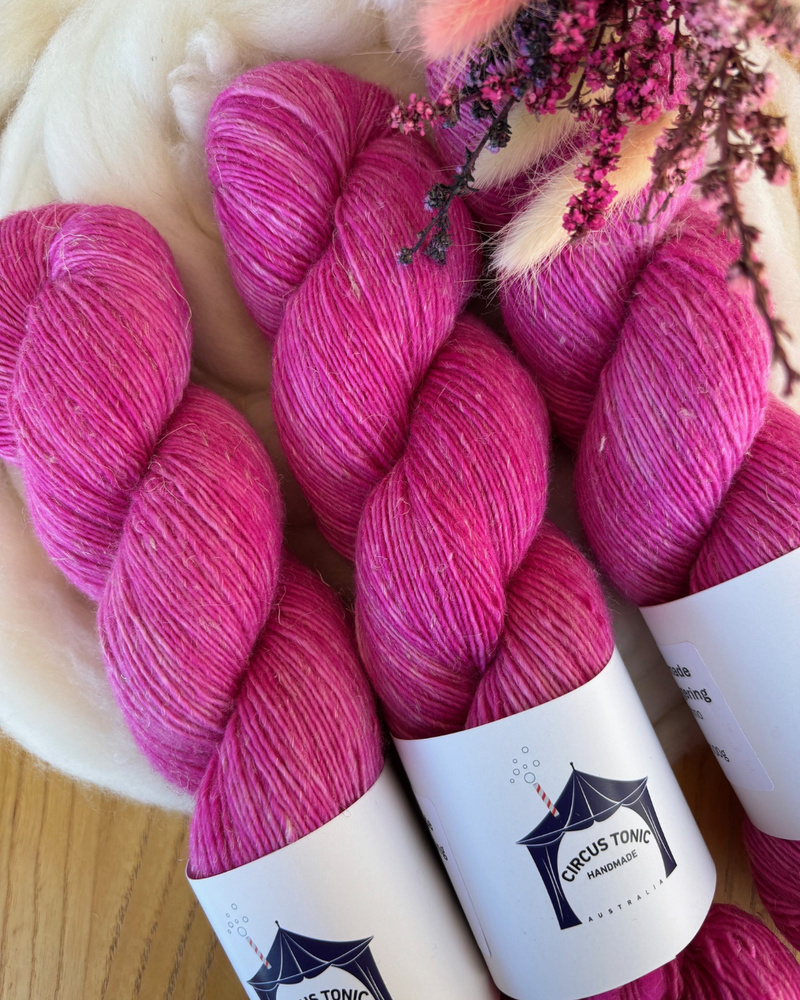 Ponza - Solstice Singles Fingering