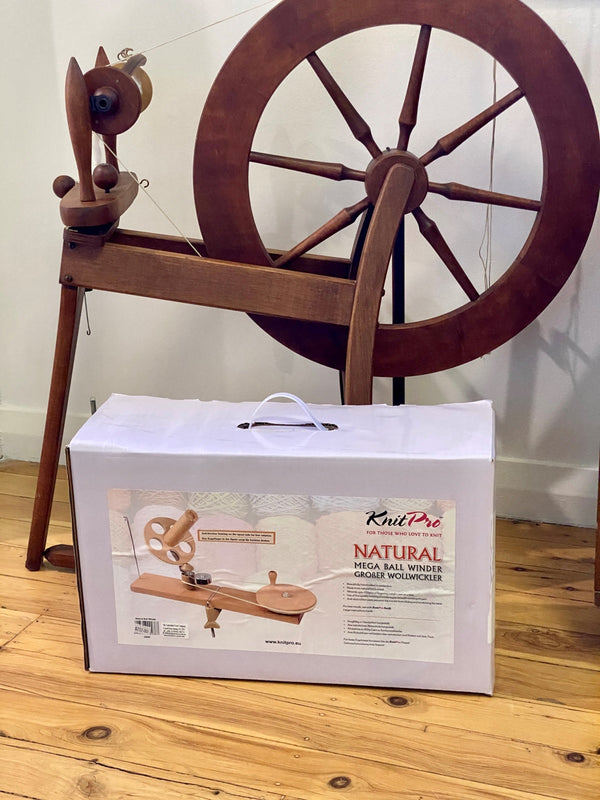 KnitPro Mega Ball Winder - Natural