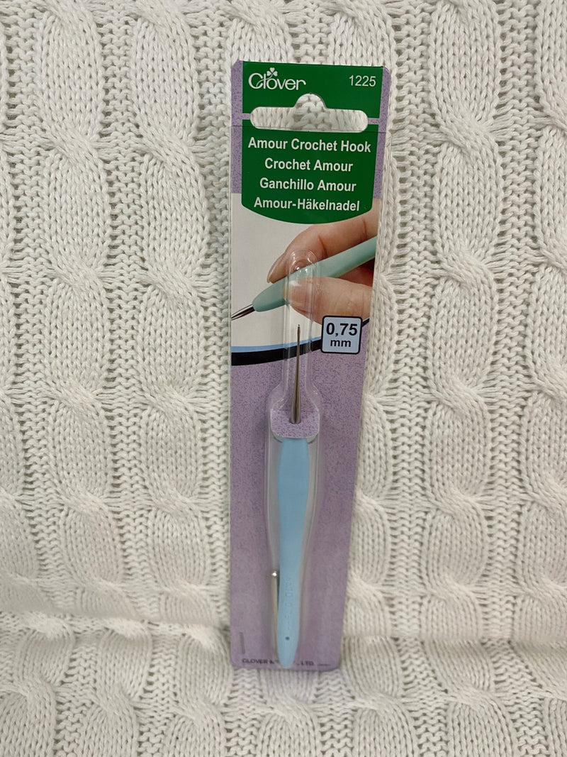 Clover Amour Crochet Hook