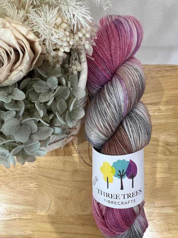 Mrs Tiggy-Winkle - 4 Ply - Fledgling Sock